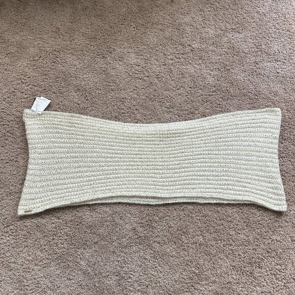 Calvin Klein White Gold Sequin Infinity Loop Scarf NWT One Size - Picture 3 of 7
